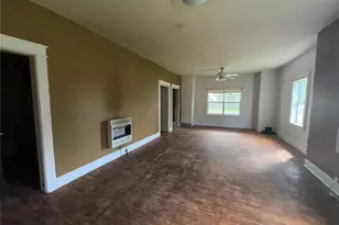 704 S Main St, Campbell, MO 63933 - Photo 14