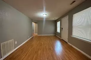 627 Ferguson Ave, Ferguson, MO 63135 - Photo 2