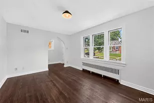 4056 Oleatha Ave, Saint Louis, MO 63116 - Photo 6