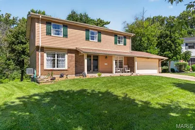 1115 Richland Drive, Chesterfield, MO 63017 - Photo 2