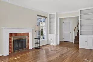 621 Windrush Dr, Kirkwood, MO 63122 - Photo 8