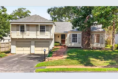 621 Windrush Drive, Kirkwood, MO 63122 - Photo 2