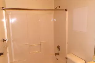 3927 N 21st St, Saint Louis, MO 63107 - Photo 8