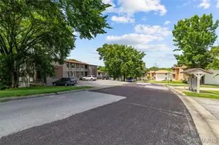 1027 Caroline Dr, Washington, MO 63090 - Photo 8