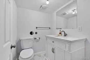 5911 Pershing Ave, Saint Louis, MO 63112 - Photo 30