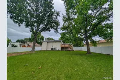 1957 Tealwood Cove Drive, Florissant, MO 63031 - Photo 4