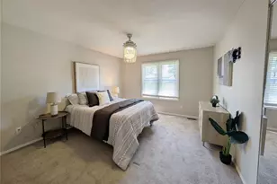 1957 Tealwood Cove Dr, Florissant, MO 63031 - Photo 6