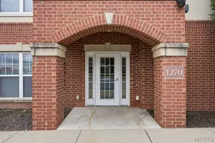 1270 Strassner Dr, Brentwood, MO 63144 - Photo 2