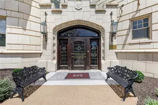 625 S Skinker Blvd, Saint Louis, MO 63105 - Photo 4