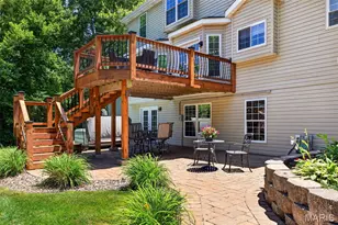 320 Huntleigh Manor Dr, Saint Charles, MO 63303 - Photo 8