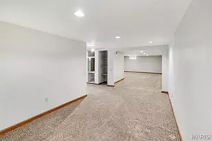 1550 Hollywood Ln, Florissant, MO 63033 - Photo 16