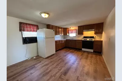 206 Washington Street, Shelbyville, MO 63469 - Photo 12