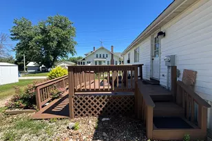 206 Washington St, Shelbyville, MO 63469 - Photo 6