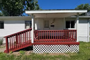 206 Washington St, Shelbyville, MO 63469 - Photo 4
