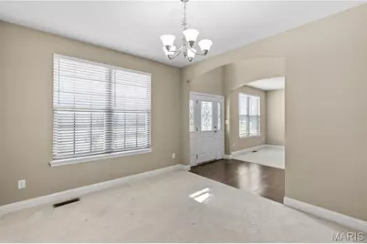 192 Shortleaf Pine Drive, Saint Charles, MO 63304 - Photo 6