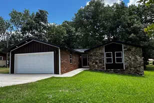 2818 Windwood Dr, Poplar Bluff, MO 63901 - Photo 2