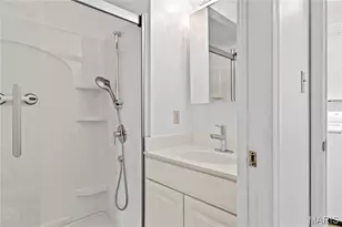 1114 Arbor Spring Ct, Ballwin, MO 63021 - Photo 14