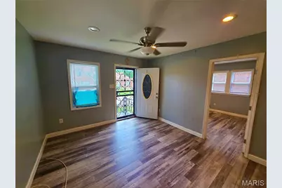 6343 Sherry Avenue, Saint Louis, MO 63136 - Photo 4