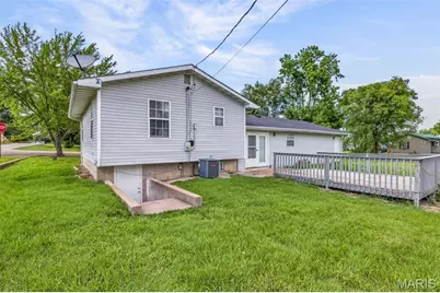 500 E Elm Street, Desloge, MO 63601 - Photo 6
