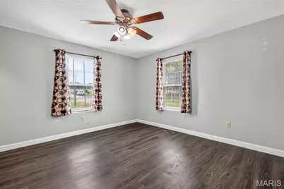 500 E Elm Street, Desloge, MO 63601 - Photo 26