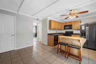 10640 Carroll Wood Way, Saint Louis, MO 63128 - Photo 6