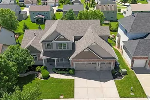 1266 Leighton Hollow Dr, O'Fallon, MO 63368 - Photo 2