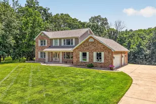 10 Woodleaf Ct, Saint Paul, MO 63366 - Photo 16
