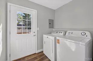 916 N Main St, O'Fallon, MO 63366 - Photo 32