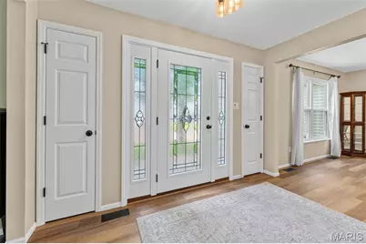 1085 Treeshade Drive, Saint Peters, MO 63376 - Photo 6