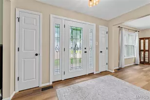 1085 Treeshade Dr, Saint Peters, MO 63376 - Photo 6