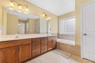 440 Raymond Dr, Florissant, MO 63031 - Photo 16