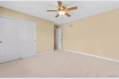 440 Raymond Drive, Florissant, MO 63031 - Photo 8