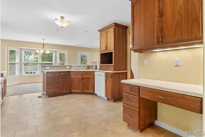 440 Raymond Drive, Florissant, MO 63031 - Photo 28