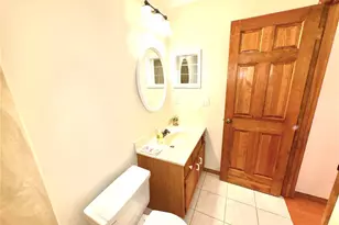 15803 Harris Ridge Ct, Chesterfield, MO 63017 - Photo 32