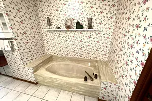 15803 Harris Ridge Ct, Chesterfield, MO 63017 - Photo 26