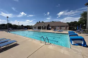 15803 Harris Ridge Ct, Chesterfield, MO 63017 - Photo 54
