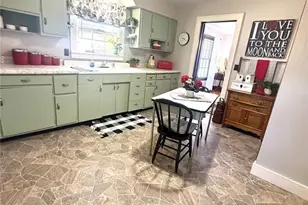 306 E Main St, Bowling Green, MO 63334 - Photo 8