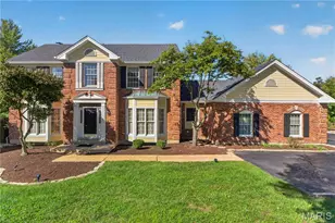 12816 Pelham Estates Dr, Saint Louis, MO 63131 - Photo 2