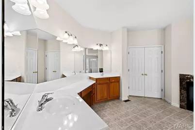 4053 Portland Ridge Drive, Florissant, MO 63034 - Photo 24