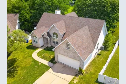 3986 Poppy Marie Lane, Saint Charles, MO 63304 - Photo 2