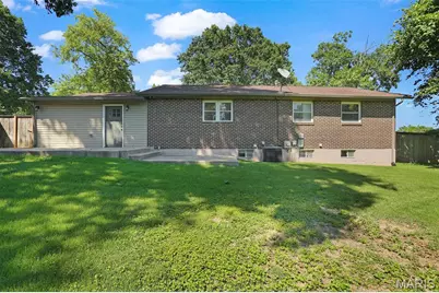 419 Woodbridge Drive, Saint Charles, MO 63303 - Photo 38