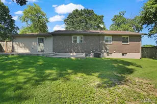 419 Woodbridge Dr, Saint Charles, MO 63303 - Photo 38