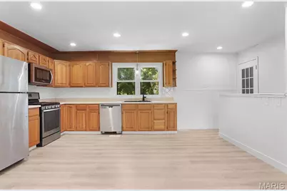 419 Woodbridge Drive, Saint Charles, MO 63303 - Photo 10