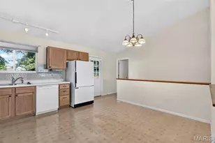 7 Red Cedar Parc Ct, O'Fallon, MO 63368 - Photo 12