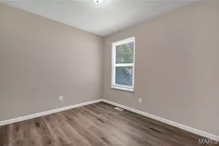 201 Becker Dr, Hazelwood, MO 63135 - Photo 12
