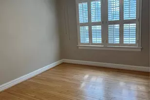 2404 Hartland Ave, Saint Louis, MO 63114 - Photo 6