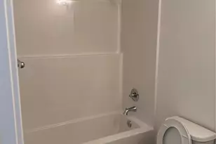 2040 Central Park Dr Dr, Troy, MO 63379 - Photo 10