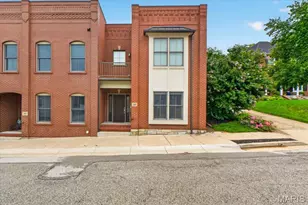 107 E Main St, Washington, MO 63090 - Photo 1