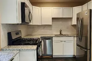 5388 Ville Maria Ln, Hazelwood, MO 63042 - Photo 8