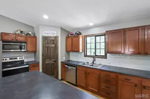 1557 Villa Vista Dr, Robertsville, MO 65066 - Photo 8